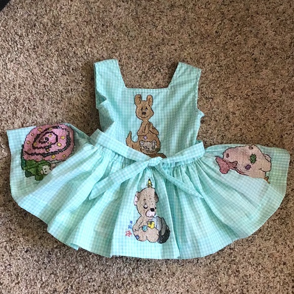 New embroidered hand made Dress - Picture 1 of 2